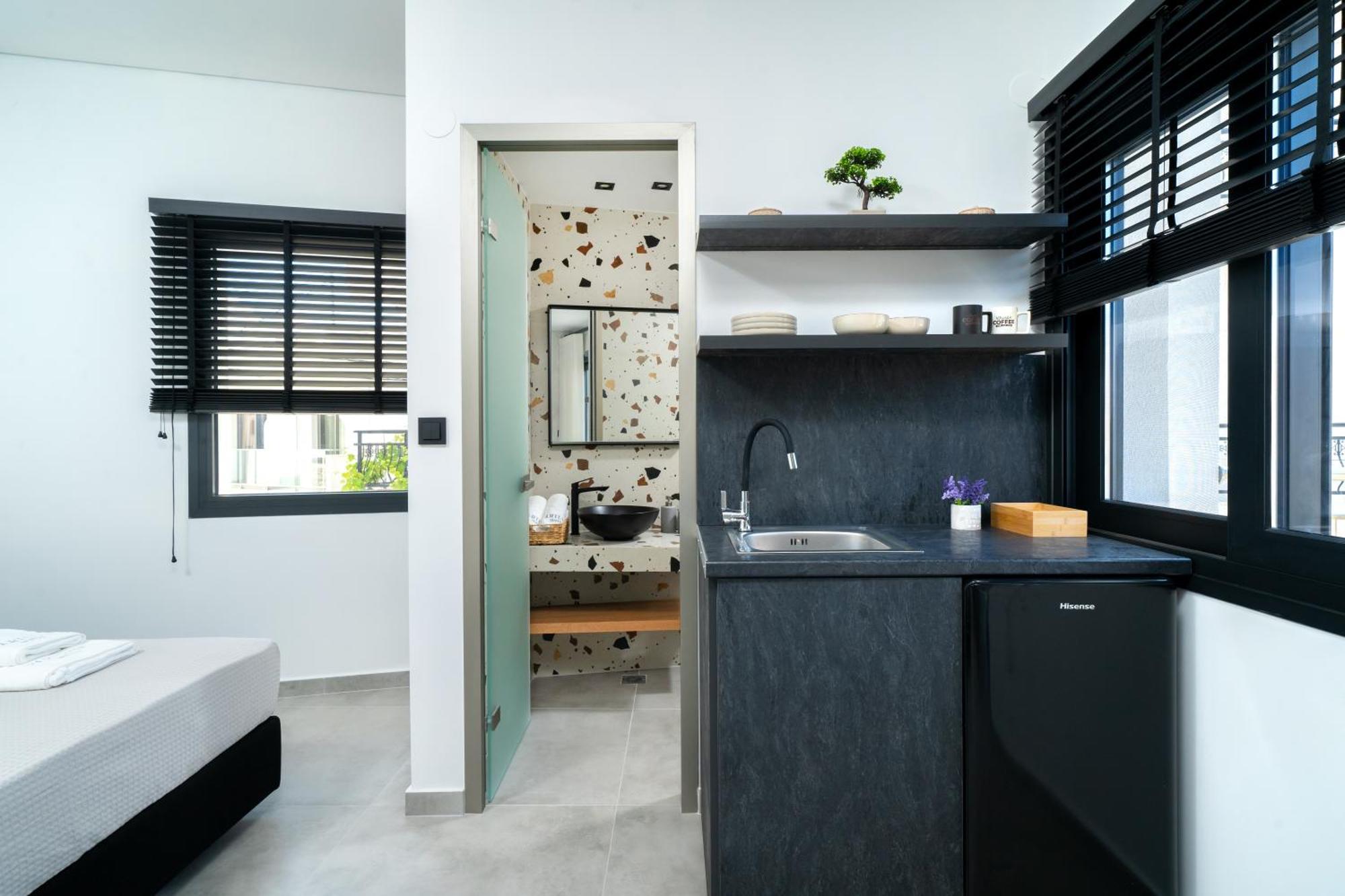 Parilion Suites Potos Dış mekan fotoğraf