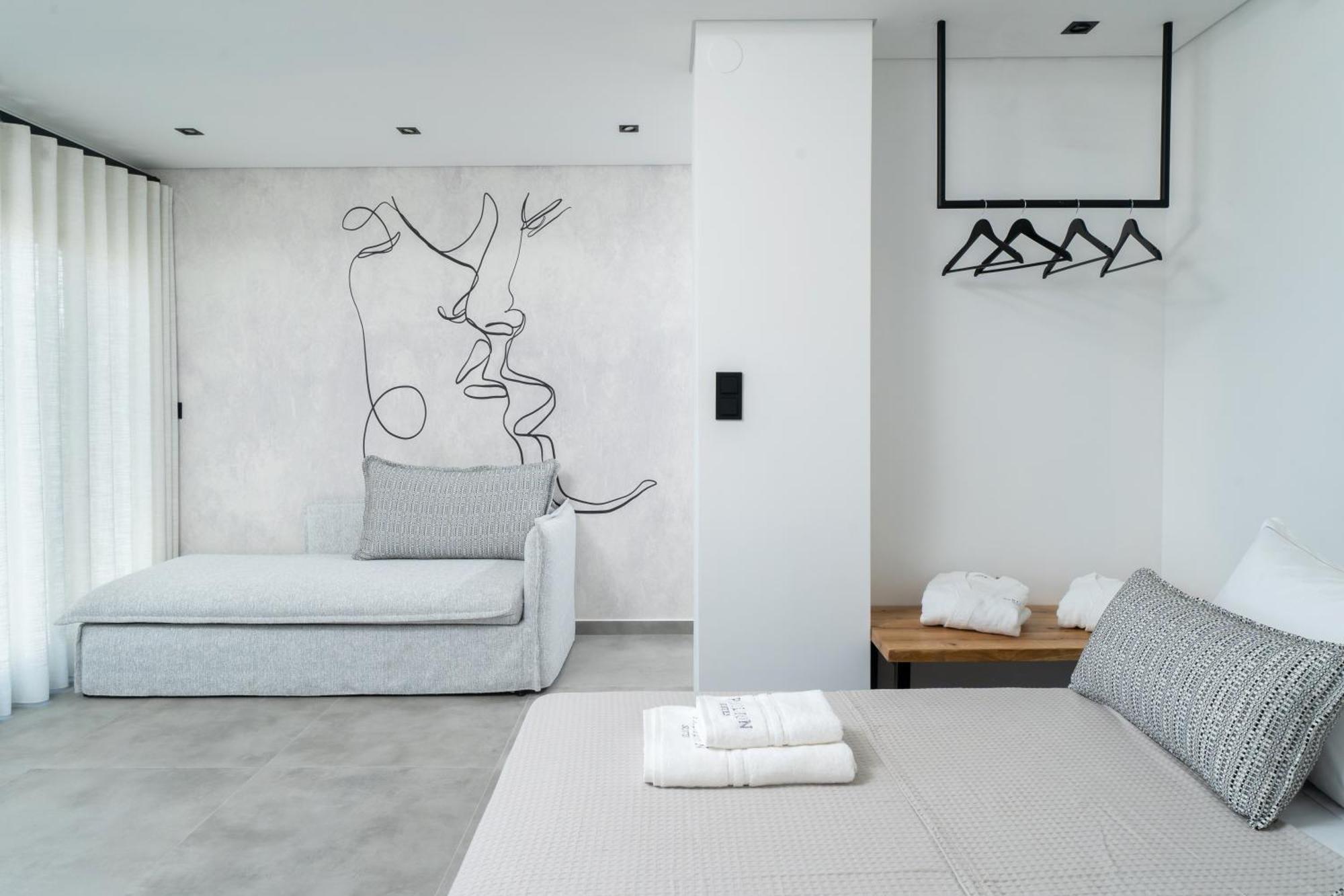 Parilion Suites Potos Dış mekan fotoğraf